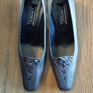 Women's J.RENEE Silver Heels Shoes sz 7.5